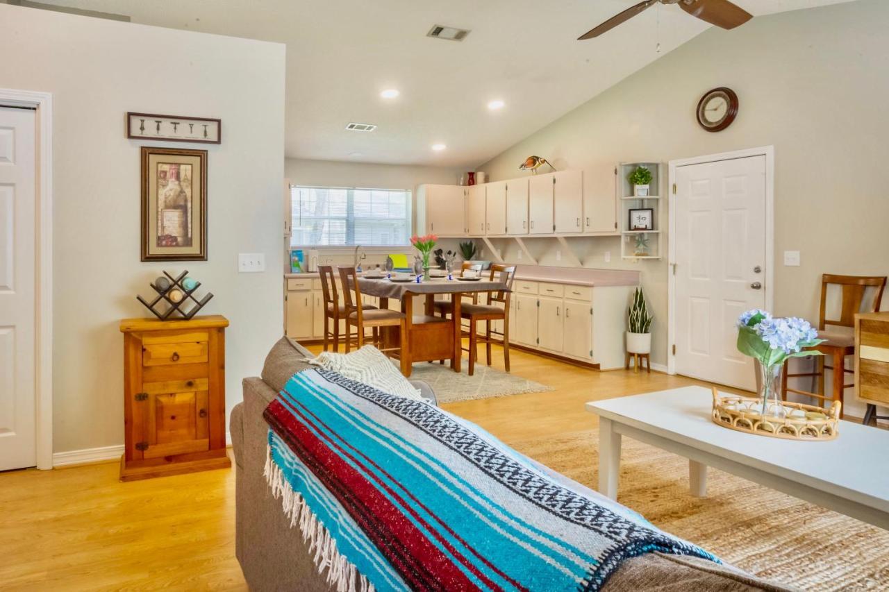 Life'S A Breeze! Updated 3B Home 10 Min To Beach! Gulf Breeze Zewnętrze zdjęcie