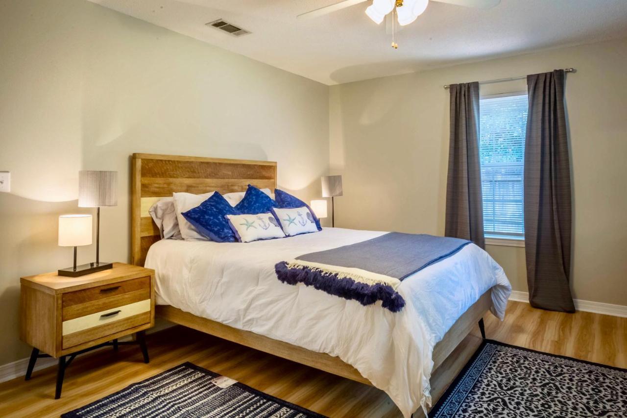 Life'S A Breeze! Updated 3B Home 10 Min To Beach! Gulf Breeze Zewnętrze zdjęcie