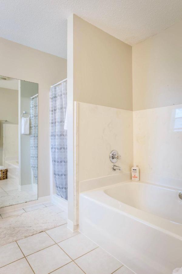 Life'S A Breeze! Updated 3B Home 10 Min To Beach! Gulf Breeze Zewnętrze zdjęcie